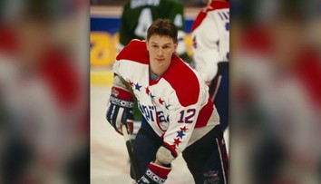 Bondrov gól v Göteborgu priniesol zlato: Dnes si užíva hokejový dôchodok na golfovom ihrisku