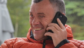 „Nevidím problém,“ hovorí Slovák, ktorý prišiel o zrak. Behá maratóny a chystá sa na Kilimandžáro