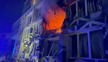 Rusko opäť útočilo na Kyjev. Zasiahlo aj zdravotnícke zariadenie