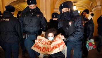 Navaľného ľudia organizujú veľké protestné zhromaždenia. Žiadajú jeho okamžité prepustenie