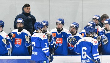 Skvelá forma pred domácimi MS: Naši mladíci v príprave zdolali Česko vo federálnom derby