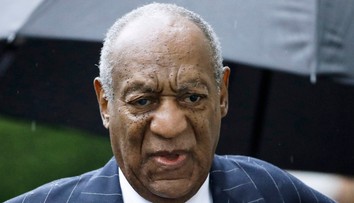 Z útokov ho obvinilo vyše 60 žien. Bill Cosby urobil spoza mreží očakávaný krok