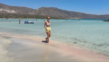 Z Bratislavy do „Karibiku“ Európy za pár hodín: Kréta láka Slovákov tyrkysovým morom a ružovým pieskom