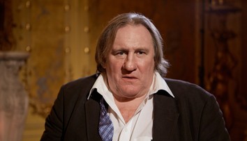 Polícia prehľadávala domy herca Gérarda Depardieua. Vyhýbal sa miliónovým daniam?