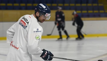 Nepríjemná skúsenosť hokejistu Juraja Valacha: Na ulici si vypočul, že jeho hendikepovaný syn patrí do ústavu