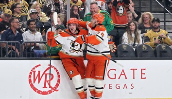 Nečakaný krok Philadelphie, mladému Švédovi ponúkla šialenú zmluvu. Anaheim musí reagovať