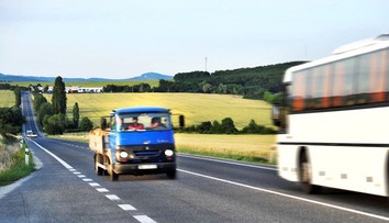 Vstane známa česká automobilka z popola? Ročne chce vyrábať stovky vozidiel