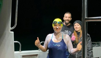 Je druhou Slovenkou, ktorá samostatne zdolala kanál La Manche.  Za jej plavbou bol aj ušľachtilý cieľ