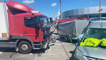 Tragédia v Trnave. Po zrážke zahynul muž, mladému kamionistovi na mieste vzali vodičák