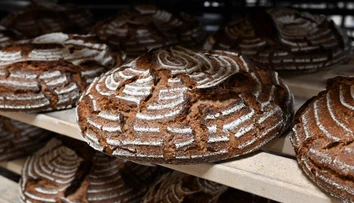 Nový gastro bizár z pekárne: Bochník chleba za 50 eur vyvolal pobúrenie