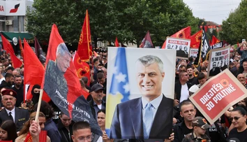 Kosovský exprezident Thaci dostal 25 rokov. Súd ho uznal vinným z vojnových zločinov