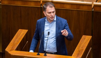 Parlament schválil platy lekárov, Matovič ich v rozprave označil za vydieračov