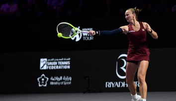 VIDEO: Nevhodný komentár na adresu Krejčíkovej ho vyšiel draho. Americký expert prišiel o prácu