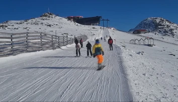 Lyžovačka, ktorá vás finančne nezruinuje. Užitočné rady, ako čo najviac ušetriť
