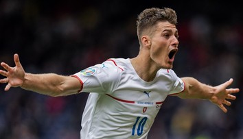 Po neúspechu na MS prišla pre český futbal tvrdá rana. Hviezdny útočník oznámil zásadné rozhodnutie