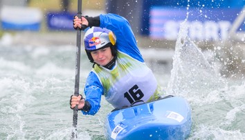 Slovensko má prvú medailu z majstrovstiev sveta juniorov vo vodnom slalome. Paňková získala v C1 striebro