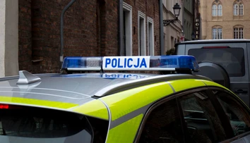 Polícia v Poľsku zadržala 13-ročného chlapca, ktorý plánoval útok v škole