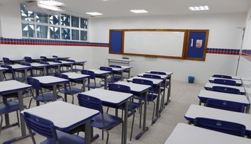 Študenti naprieč Českom protestujú proti novému zákonu o médiách, demonštratívne odišli z vyučovania