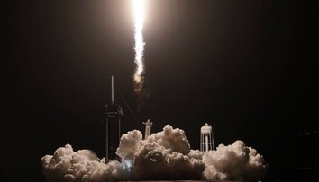 Kozmická loď Crew Dragon odštartovala k vesmírnej stanici ISS