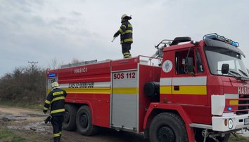 Hasiči si zrejme polepšia. Vďaka vyšším príplatkom za pohotovosť by mali mesačne zarobiť o stovky eur viac