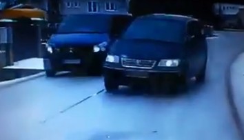 VIDEO: Vodič v okrese Čadca predbiehal v zákrute: Drzosť alebo nevedomosť?