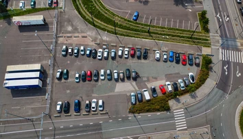 Auto zamknete, no v skutočnosti zostane odomknuté. Na nový trik zlodejov doplatila aj Slovenka