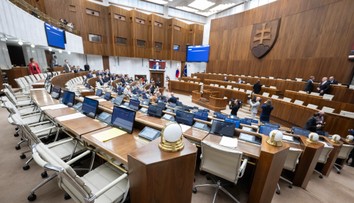 Mimoriadna schôdza NR SR o energopomoci bude v piatok ráno