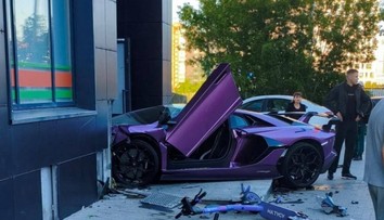 VIDEO: Obraz dnešného Ruska v jednej nehode. Syn miliardára v Lamborghini zrazil kriminálnika z frontu