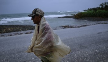 Ničivý hurikán Melissa pustoší Kubu. Tisíce ľudí evakuovali