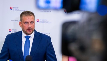 Zmena v poplatkoch u lekárov. Ministerstvo pripravuje viaceré možnosti, tvrdí Šaško