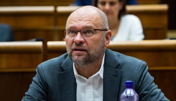 Dôchodok nemôže podliehať dani z príjmov, tvrdí Sulík pred hlasovaním o druhom pilieri