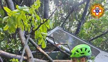 V Taliansku spadla lanovka. Hlásia štyroch mŕtvych turistov a jedného ťažko zraneného