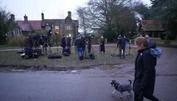 Kauza Epstein: Exprinca Andrewa vyšetrujú na slobode. Polícia ukončila prehliadky v jeho bývalom sídle