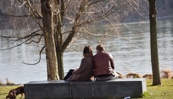 Eurobarometer: Väčšina Slovákov je spokojná so svojím životom, už menej sme spokojní so stavom demokracie