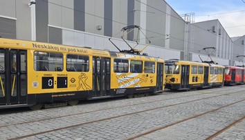 Chodci 0:1 Električky. V Prahe zrazila električka školáčku, mesto reaguje drsnou kampaňou