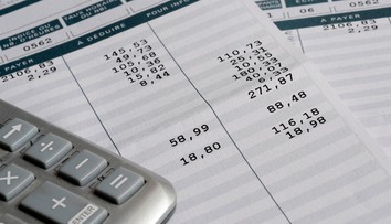 Vyznáte sa vo svojej výplatnej páske? Poradíme vám, čo si máte postrážiť