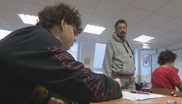 Platy učiteľov porástli. Pozrite si, koľko zarábajú od januára