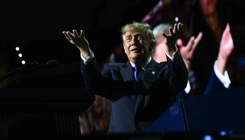 Trump vytiahol nevídaný kaliber. Za výhru republikánov vo voľbách sľubuje štedrú odmenu pre každého Američana