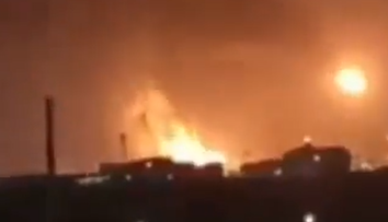 VIDEO: Izrael zasiahol najväčší petrochemický komplex v Iráne. Výbuch hlásili aj z Teheránu
