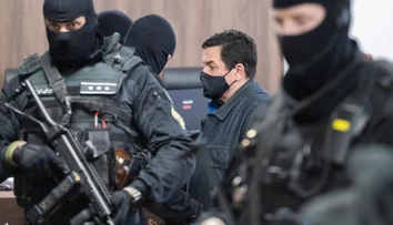 Na súde v Pezinku zaznievajú výpovede svedkov. Pojednávanie v kauze Kuciak a prípravy vrážd prokurátorov pokračuje