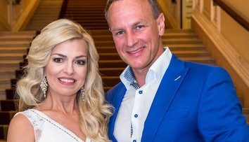 Zlatica Švajdová Puškárová zažiarila v bielych šatách. Po pôrode vyzerá skvele