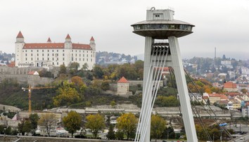 Vallo túži po najlepšej MHD, Ráž po šiestom moste cez Dunaj. Ľudia prezradili, čo chcú od nového primátora Bratislavy