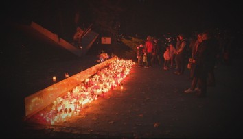 Slovensko sa rozžiarilo tisíckami sviečok. Našli sme cintorín, kde takmer nikto nebol