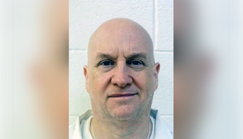 Útek z väzenia ako z filmu. Bývalý policajný šéf sa dostal na slobodu vďaka triku, s ktorým nikto nepočítal