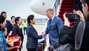 FOTO: Fico pricestoval do Pekingu, rokoval s Putinom. V Číne strávi tri dni