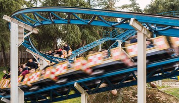 VIDEO: Vážna nehoda v ruskom zábavnom parku. Dve dievčatá vypadli počas jazdy z horskej dráhy
