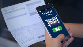 Ďalšia vlna zvyšovania poplatkov v bankách. Priplatíme si za vklady aj výbery