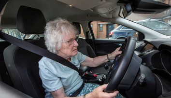 Jedno písmeno ju dostalo pred súd. Seniorku potrestali za preklep