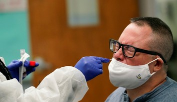 Prvý deň v roku odhalili PCR testy 216 infikovaných, nikto ochoreniu nepodľahol