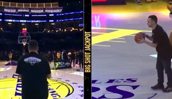 VIDEO: Životný hod. Fanúšik NBA si cez prestávku zarobil rozprávkové peniaze